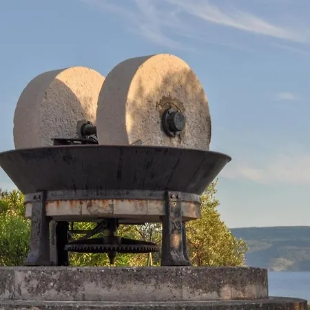 Stara Gavza 14 קרס