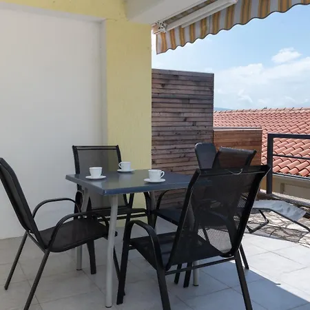 Stara Gavza 14 קרס